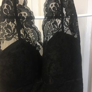 Black lace on top fit bottom